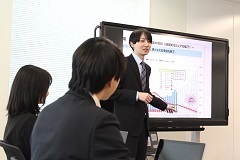 【空調や測量、ガスといった社会インフラストラクチャーに関わる企業から3社の事業内容や技術力を体感する】149