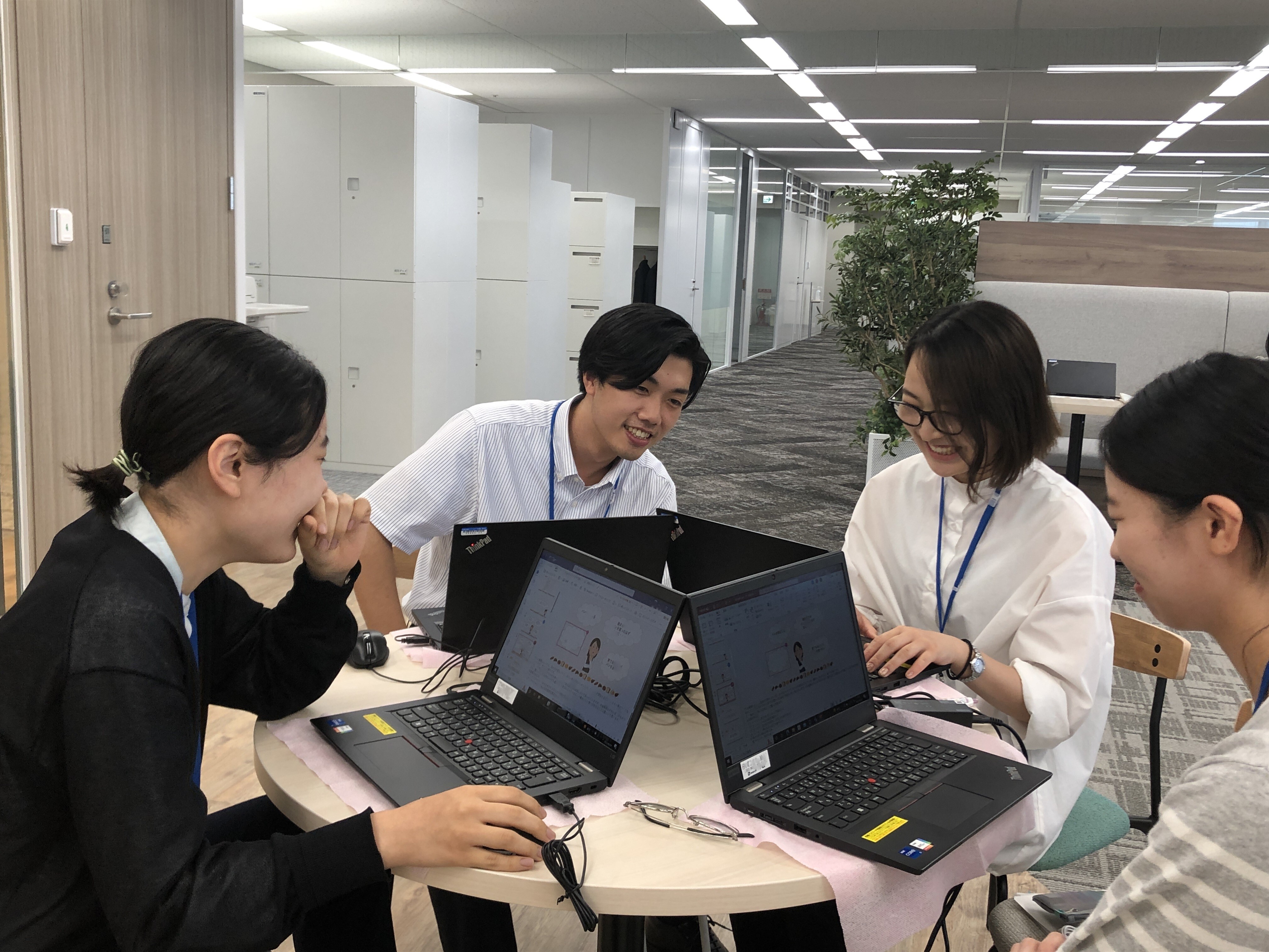 株式会社データサービス