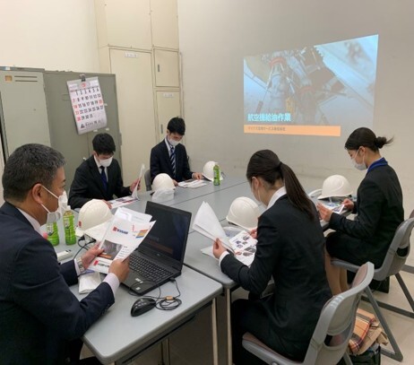 「座学」