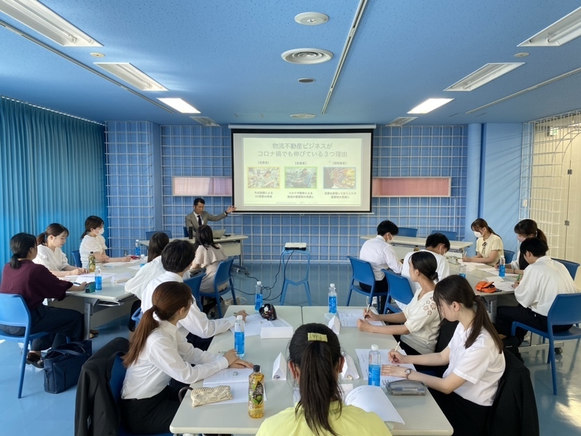 【GDやプレゼンを通じて課題発見＆解決力と伝える力が磨ける！】<br>異なる業界・職種の企業で顧客の課題解決にチャレンジする就業体験｜96